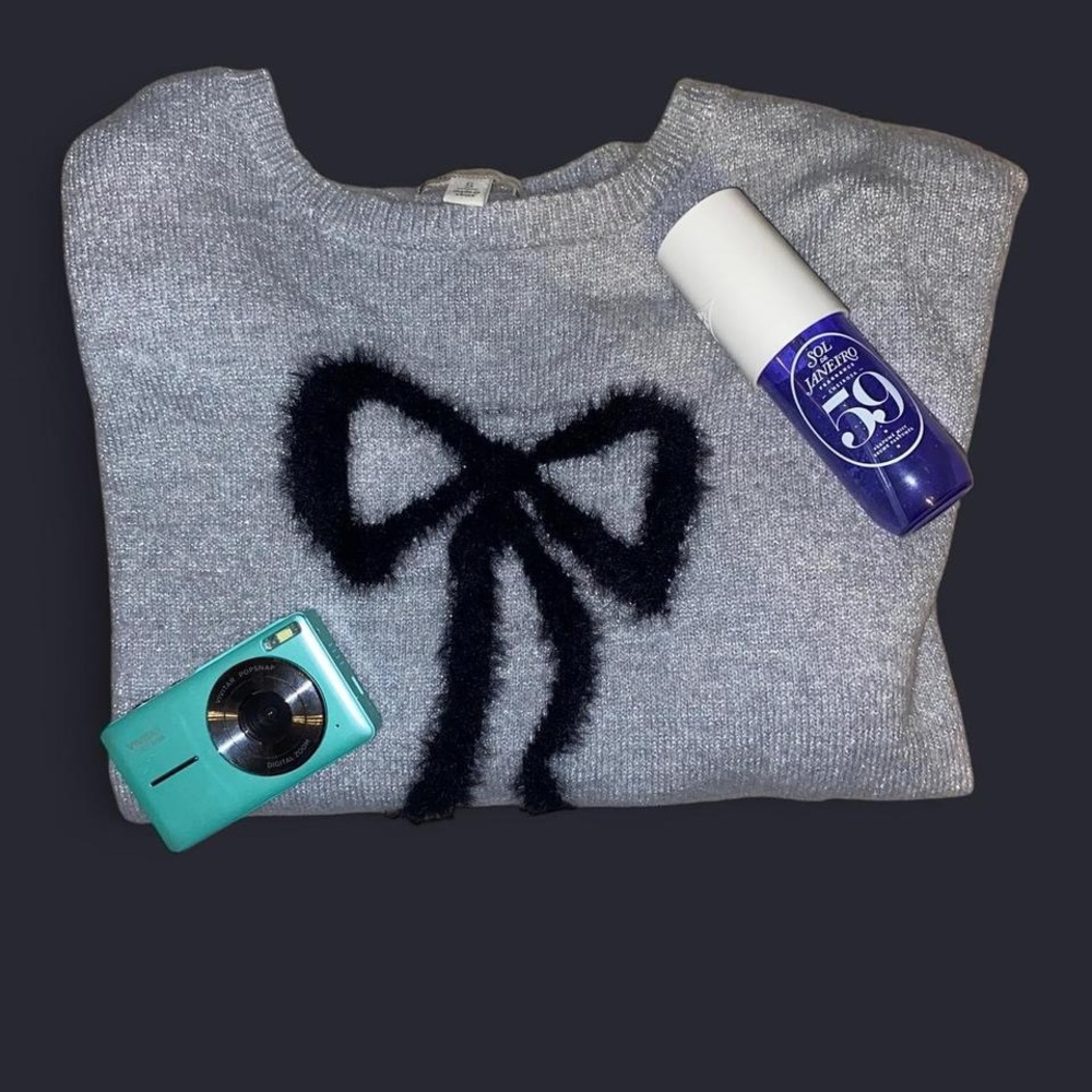 Cato Gray and Black Crew Neck Sweater Collection